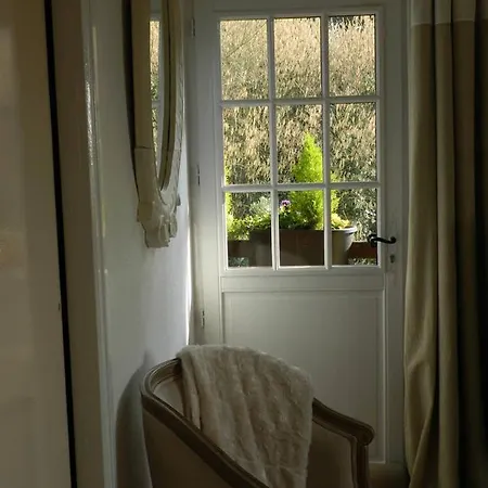 לינה וארוחת בוקר Le Pressoir