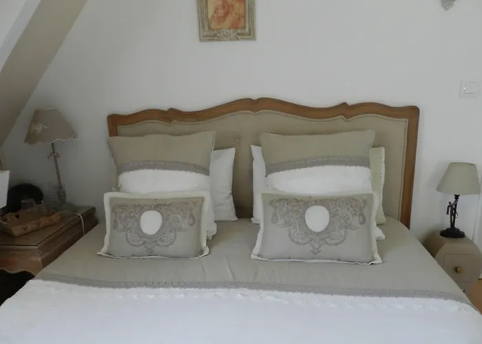 Le Pressoir Bed & Breakfast 3*